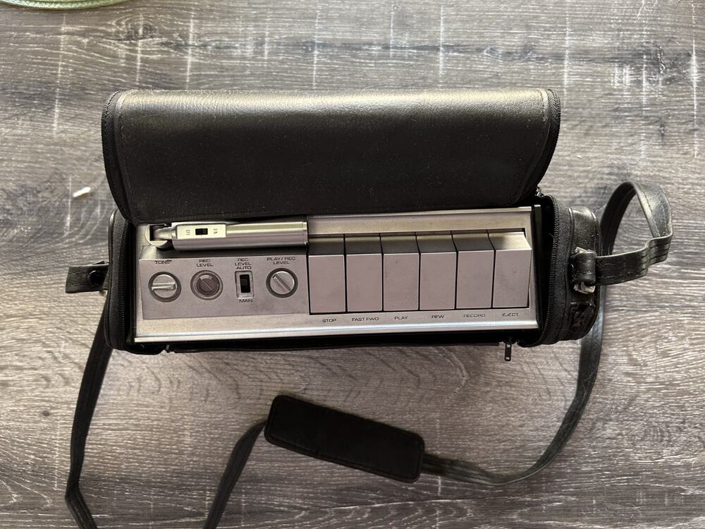 Ampex Micro14 Cassette Tape Player/Recorder - Cord Missing - Untested